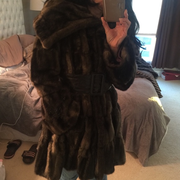 Laundry by Design Faux Fur Coat - Picture 6 of 6